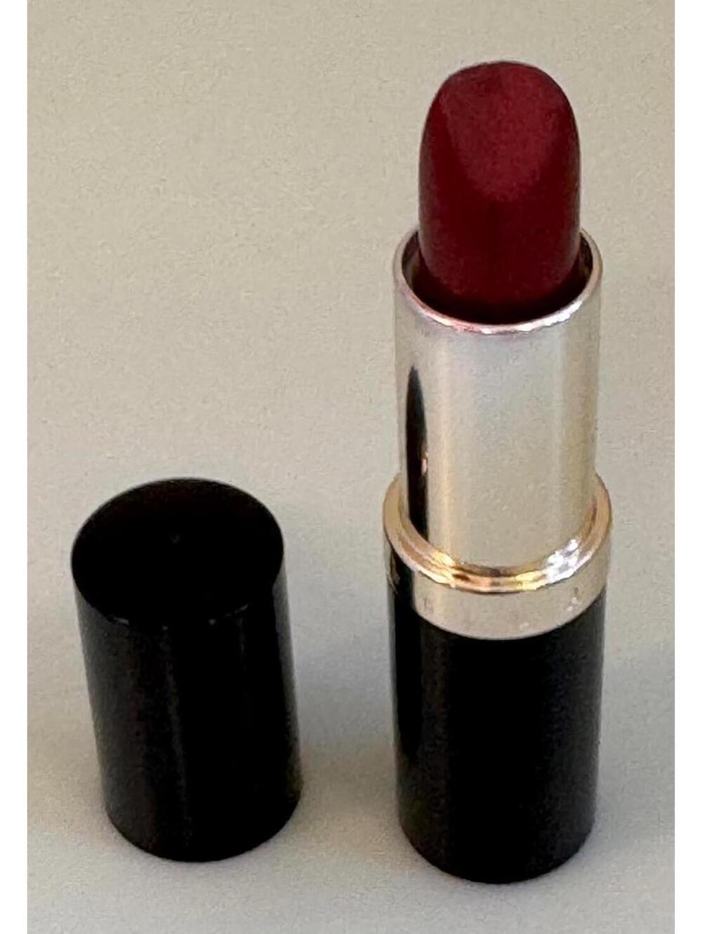 Maybelline Exceptional Lipstick in Delicious Plum 06